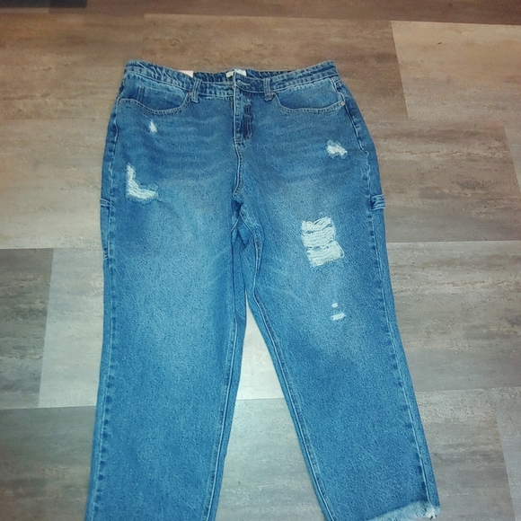 B.P. Distressed Carpenter Jeans.. Size 14W - Picture 4 of 13